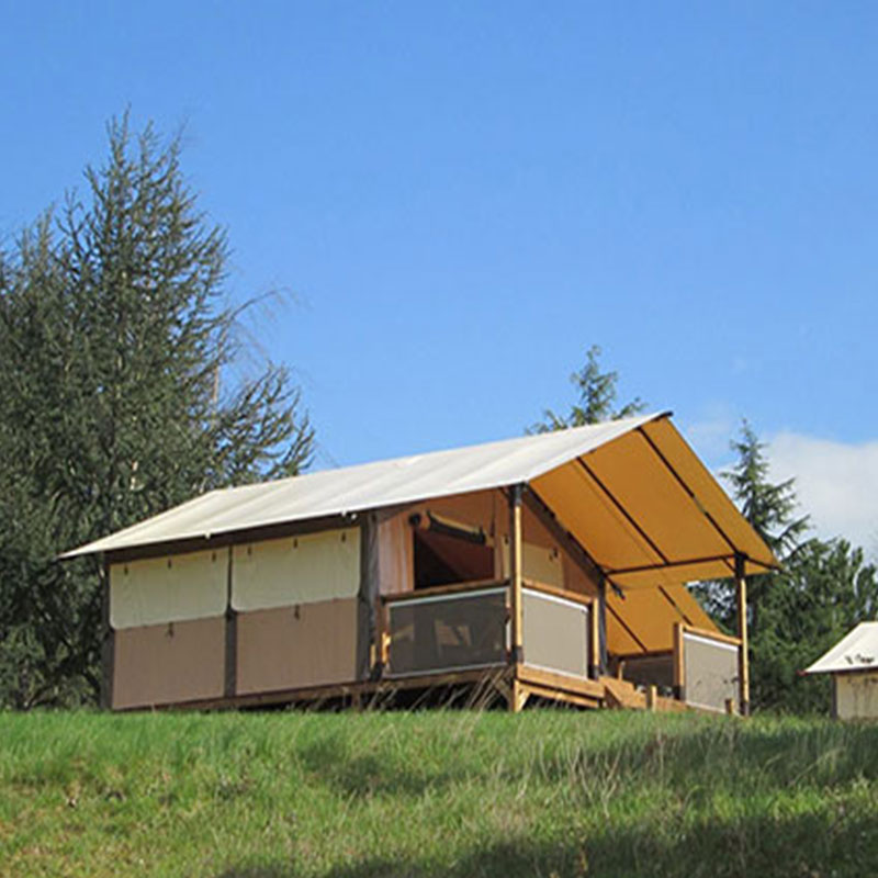 Safari lodge Tent 