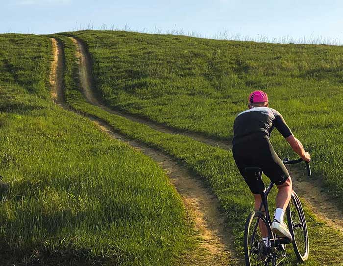 Groene velden om te fietsen